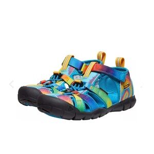 Vibrant KEEN® Big Kids Size 6 Seacamp II CNX in Vivid Blue/Original Tie Dye, GUC